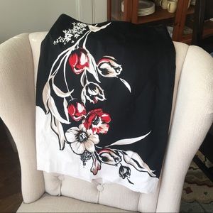 White House | Black Market Pencil Skirt